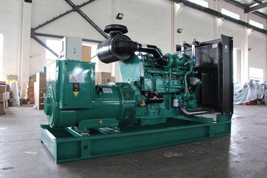 紫阳320kw康明斯柴油发电车出租组图片 紫阳320kw康明斯柴油发电车出租组图片